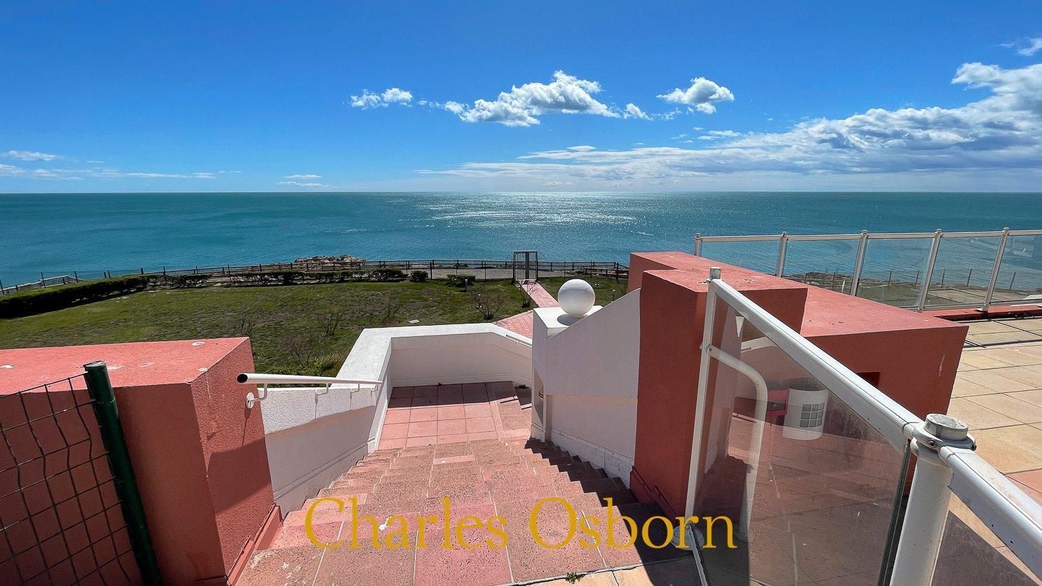 Au Cayenne, Terrasse Et Vue Mer Сет Екстериор снимка